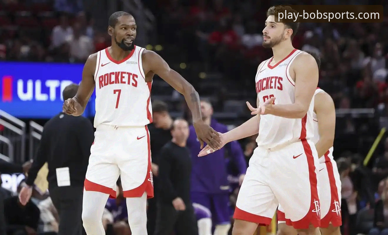 团队协作vs个人英雄：火箭多点开花大胜尼克斯的战术启示